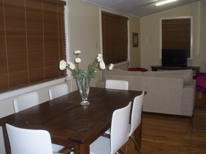 59 Coronation Avenue, Parkes NSW 2870