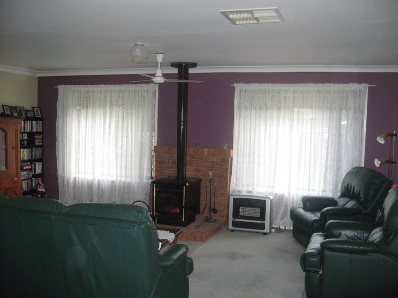 28 Mingelo Street, Peak Hill NSW 2869