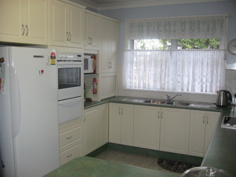 28 Mingelo Street, Peak Hill NSW 2869