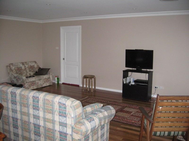 6 Hazelbank Avenue, Parkes NSW 2870