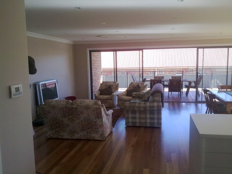 6 Hazelbank Avenue, Parkes NSW 2870