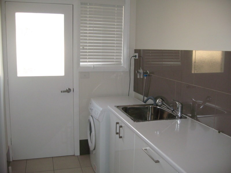 6 Hazelbank Avenue, Parkes NSW 2870