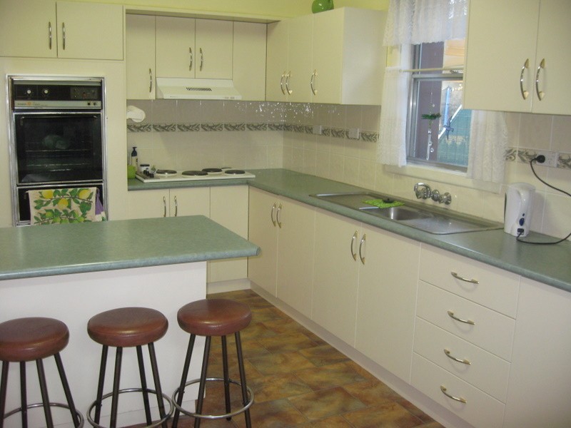 8 Junction Street, Parkes NSW 2870