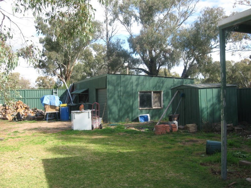 68 Military Road, Parkes NSW 2870