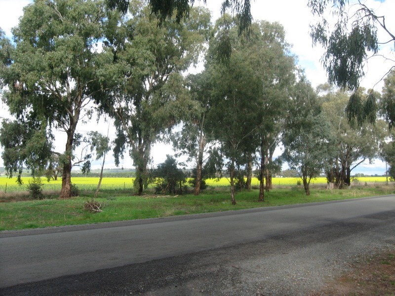 68 Military Road, Parkes NSW 2870