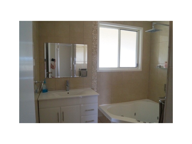 140 Cons Lane, Parkes NSW 2870