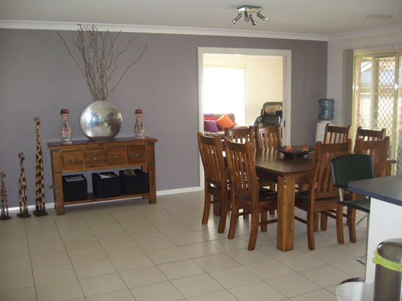 13 Noonan Street, Parkes NSW 2870