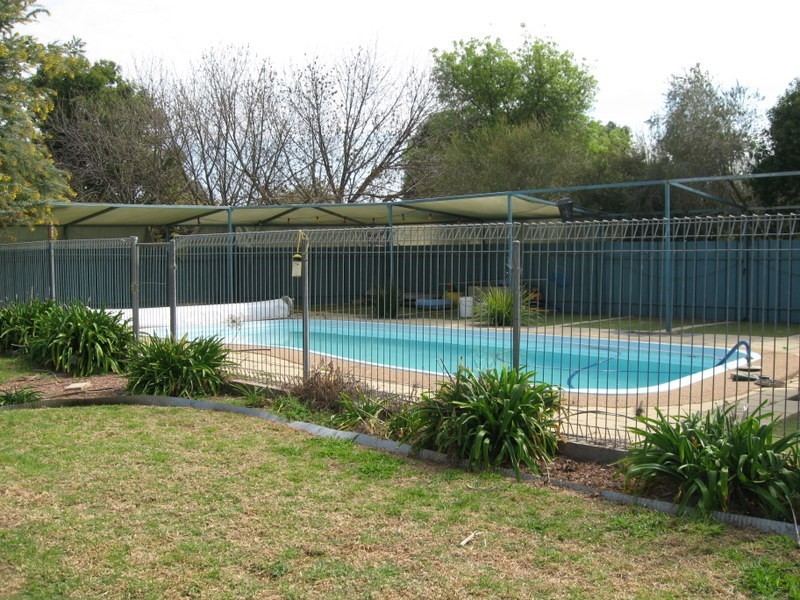 44 Kelly Road, Parkes NSW 2870