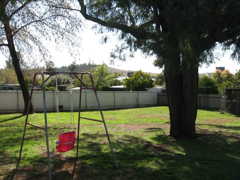 35 Lorking Street, Parkes NSW 2870