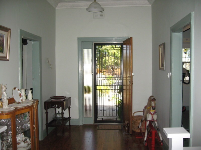 26  Victoria Street, Parkes NSW 2870