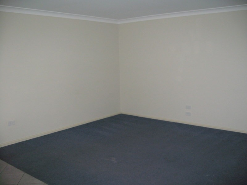 32 Fisher Street, Parkes NSW 2870
