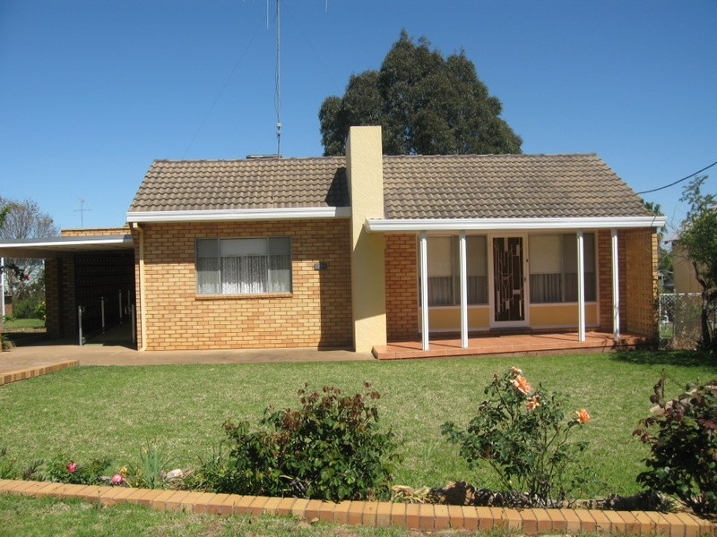 56A High Street, Parkes NSW 2870