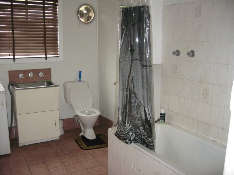5 Junction Street, Parkes NSW 2870