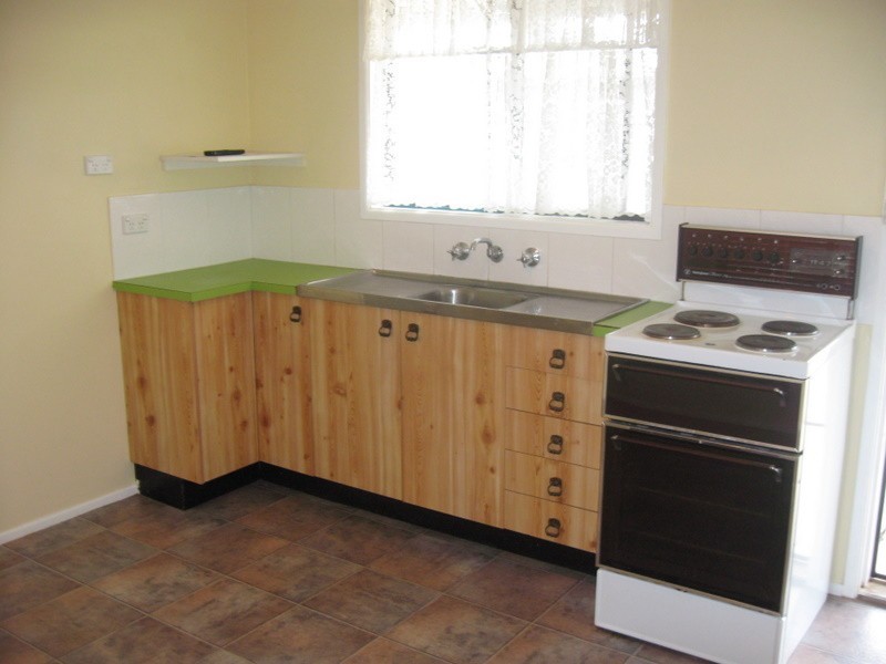 5 Junction Street, Parkes NSW 2870