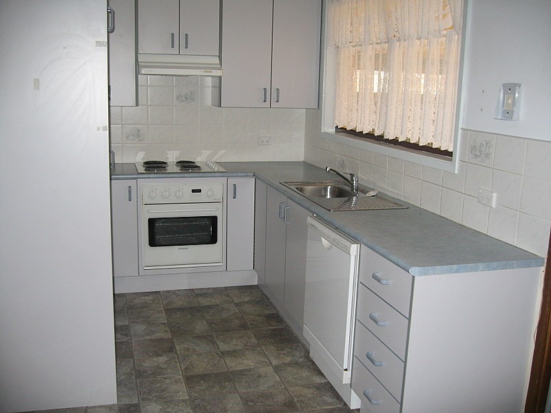 20 Barton Street, Parkes NSW 2870