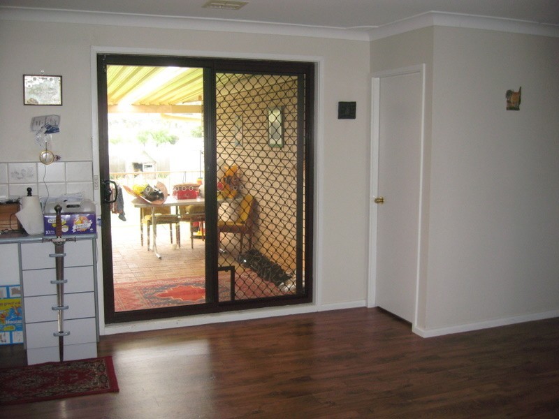 20 Barton Street, Parkes NSW 2870