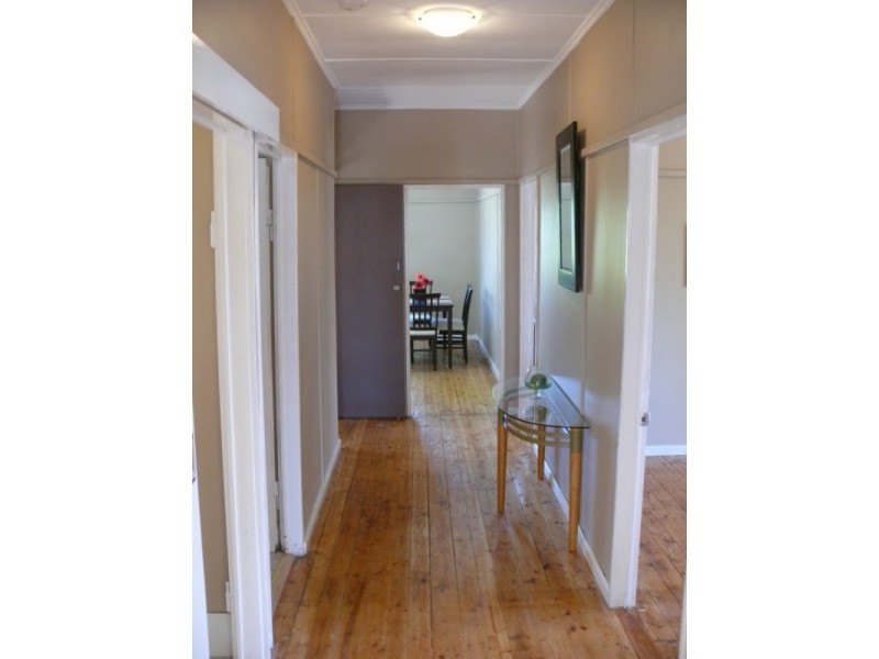 3 Kendall Street, Parkes NSW 2870