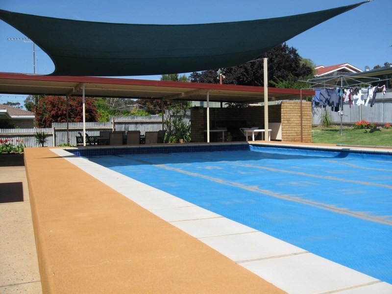 18-20 Jones Street, Parkes NSW 2870