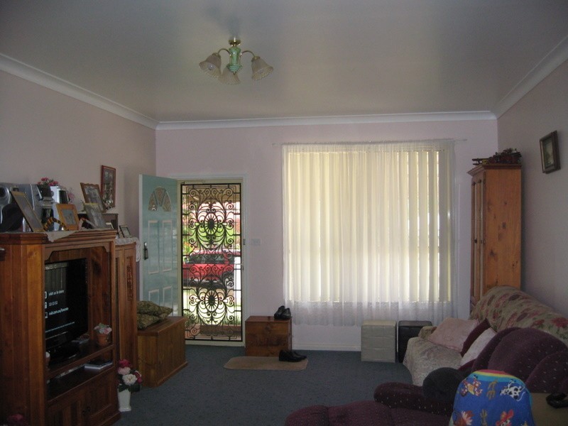 18 Mitchell Street, Parkes NSW 2870