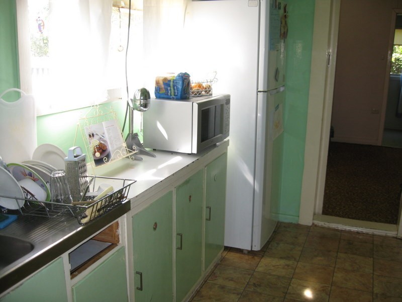 11 Clarinda Street, Parkes NSW 2870