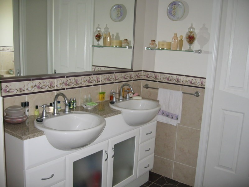 29 Glenburnie Close, Parkes NSW 2870