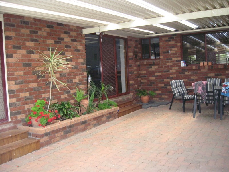 20 Ebelina Crescent, Parkes NSW 2870