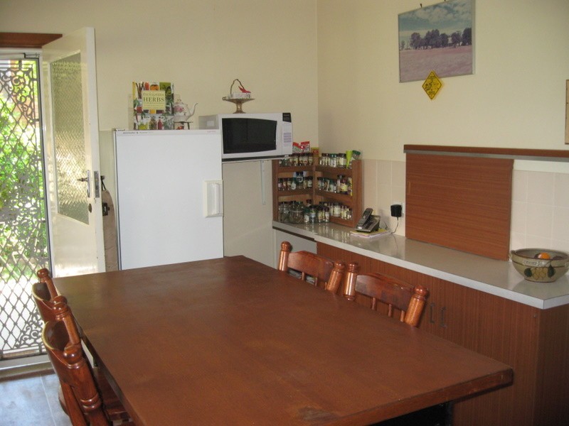 4 Lorger Street, Parkes NSW 2870