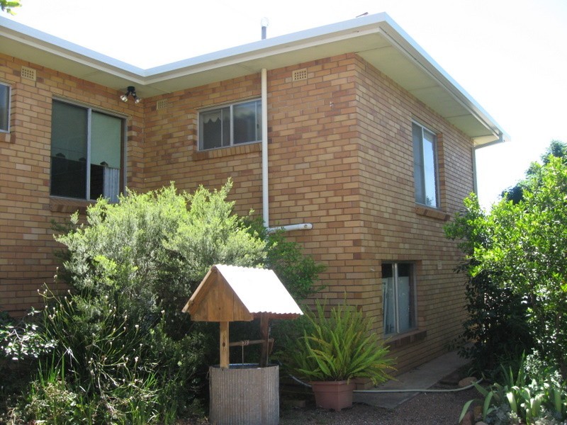 4 Lorger Street, Parkes NSW 2870