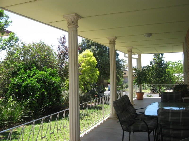 4 Lorger Street, Parkes NSW 2870