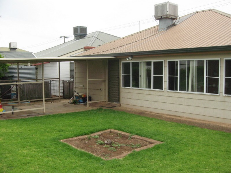 30 May Street, Parkes NSW 2870