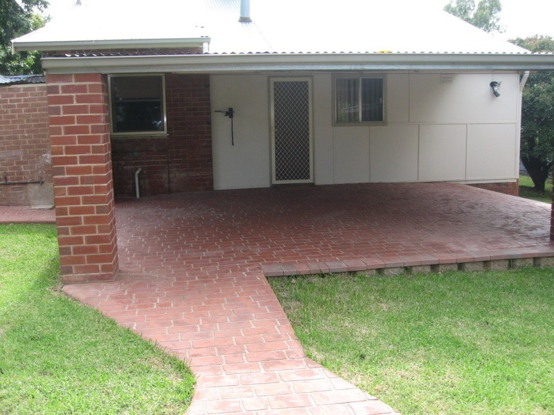 6 High Street, Parkes NSW 2870