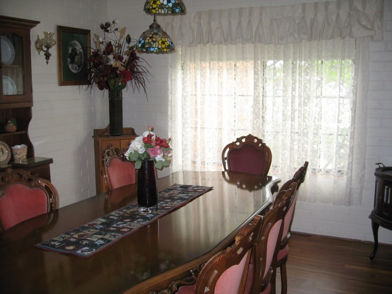 8-10 Palmer Crescent, Forbes NSW 2871