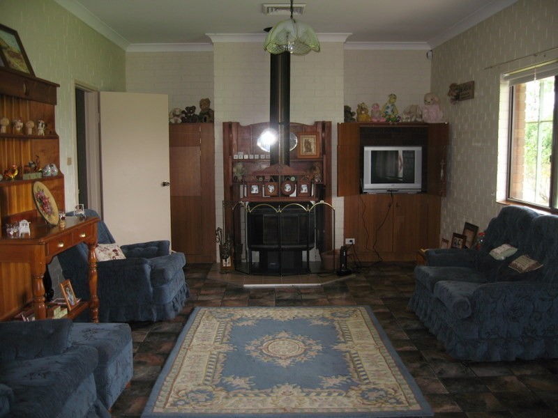 8-10 Palmer Crescent, Forbes NSW 2871