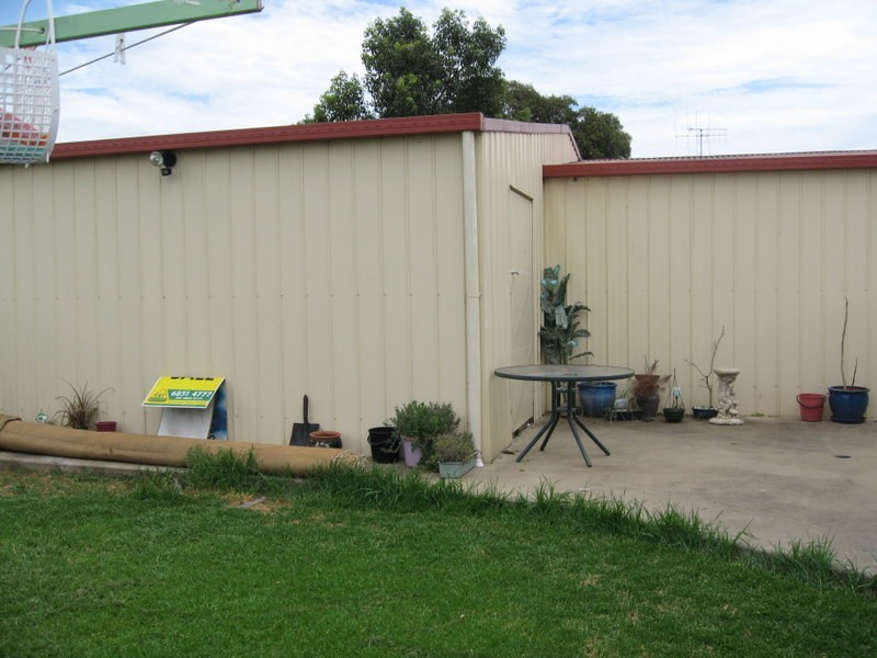 8-10 Palmer Crescent, Forbes NSW 2871