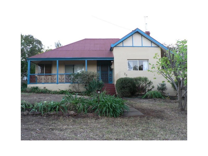 26 Gap Street, Parkes NSW 2870