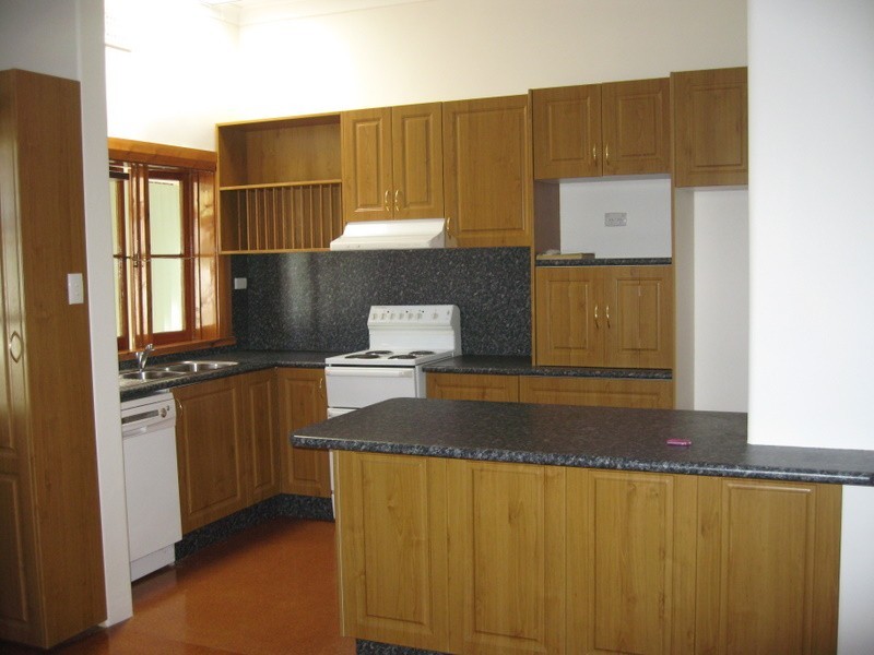 13 Mitchell Street, Parkes NSW 2870