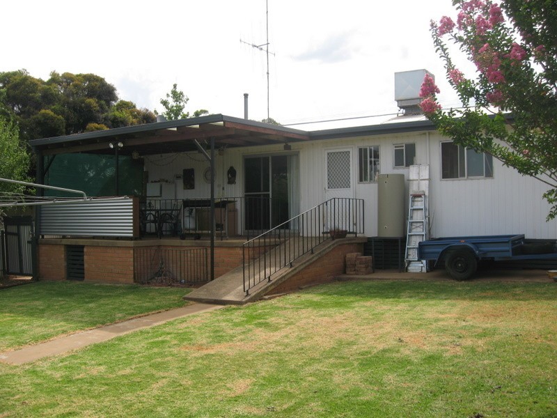 23 Coleman Road, Parkes NSW 2870