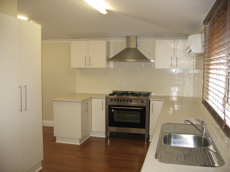 51 Church Street, Parkes NSW 2870