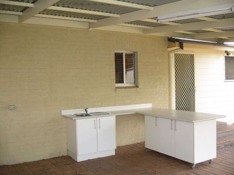 51 Church Street, Parkes NSW 2870