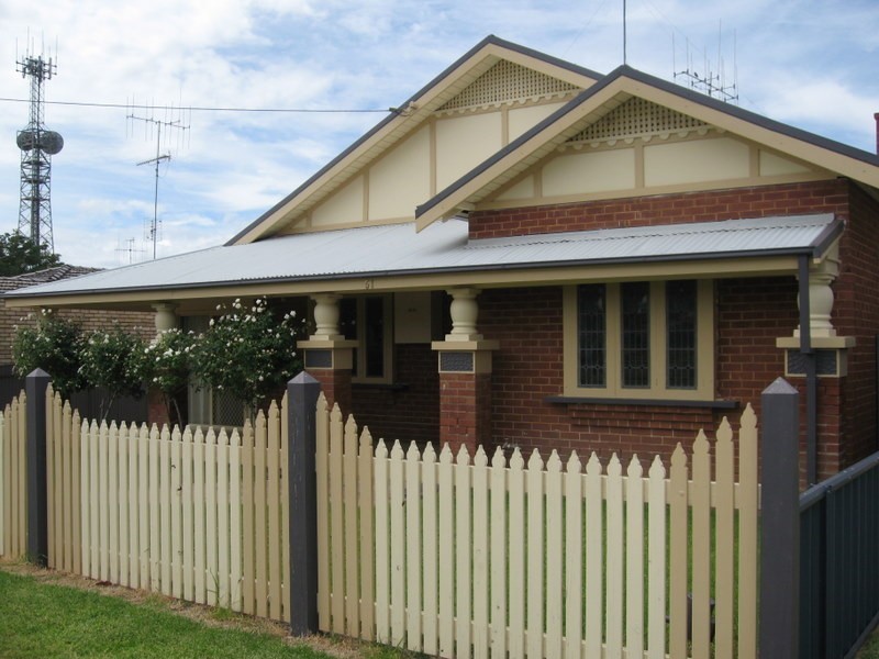 51 Church Street, Parkes NSW 2870