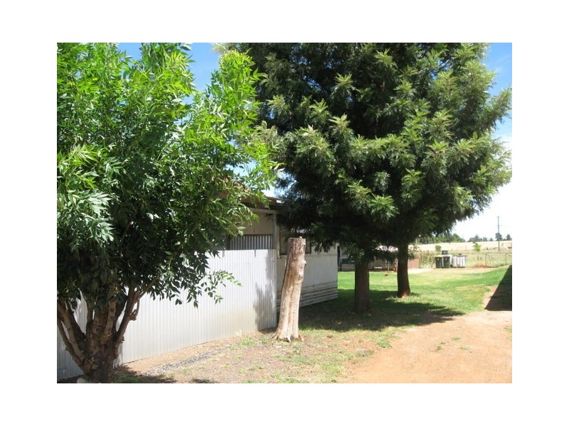 9 Dunns Lane, Parkes NSW 2870