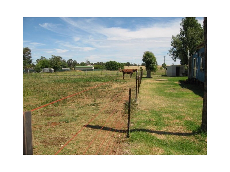 9 Dunns Lane, Parkes NSW 2870