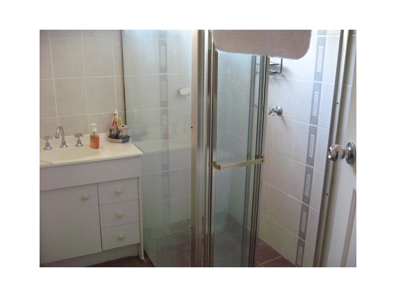 12 Howard Street, Parkes NSW 2870