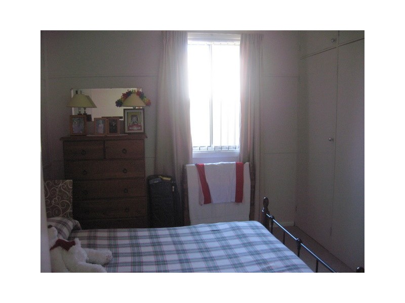 12 Howard Street, Parkes NSW 2870