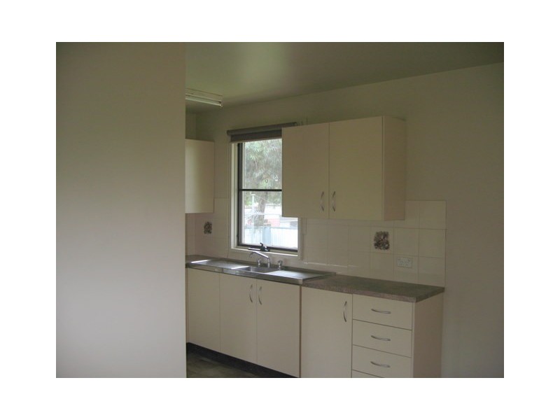 14 Callaghan Street, Parkes NSW 2870