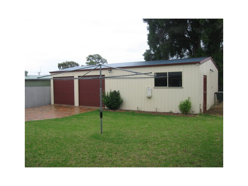 20 Wattle Street, Parkes NSW 2870