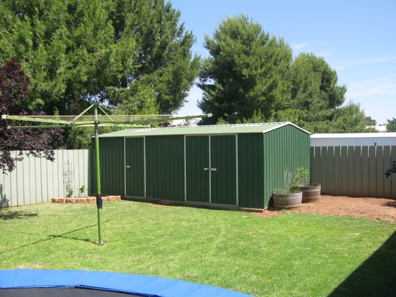 20 Ebelina Crescent, Parkes NSW 2870