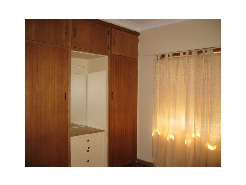 3 Thomas Street, Parkes NSW 2870