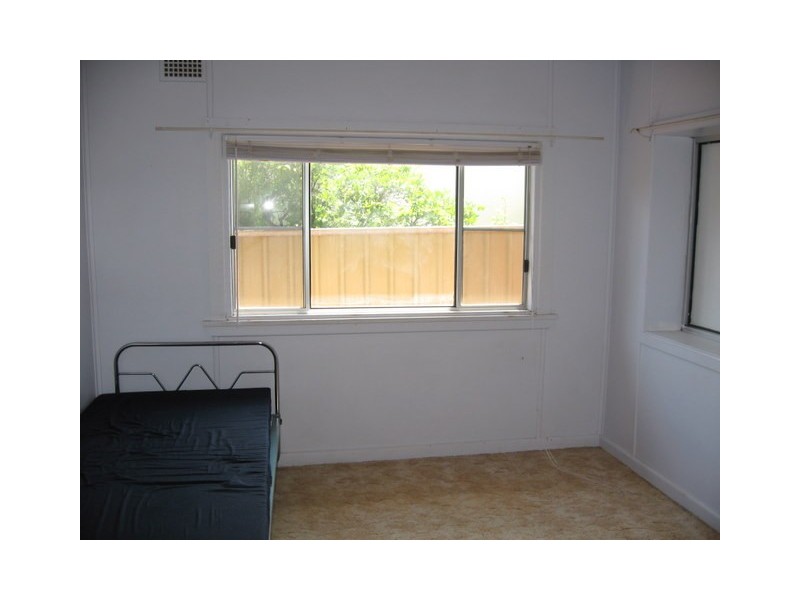 141 Currajong Street, Parkes NSW 2870