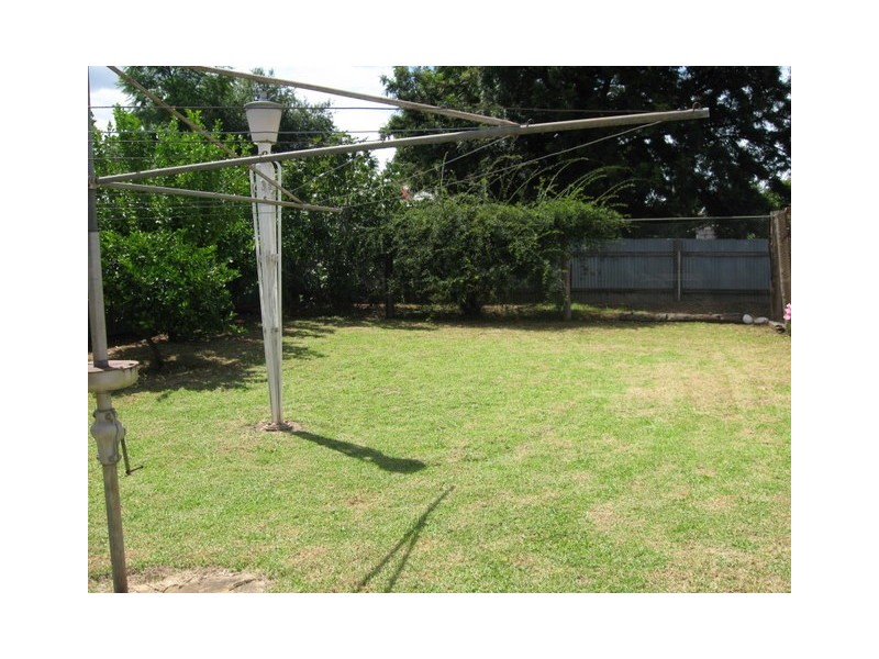 141 Currajong Street, Parkes NSW 2870